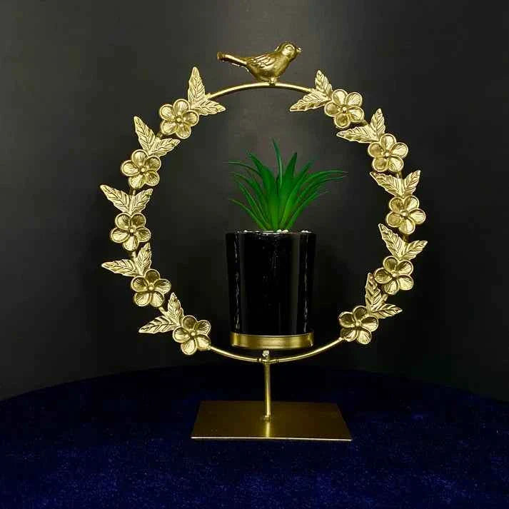 Gold Metal Birdy, Leaf and Flower Round Frame